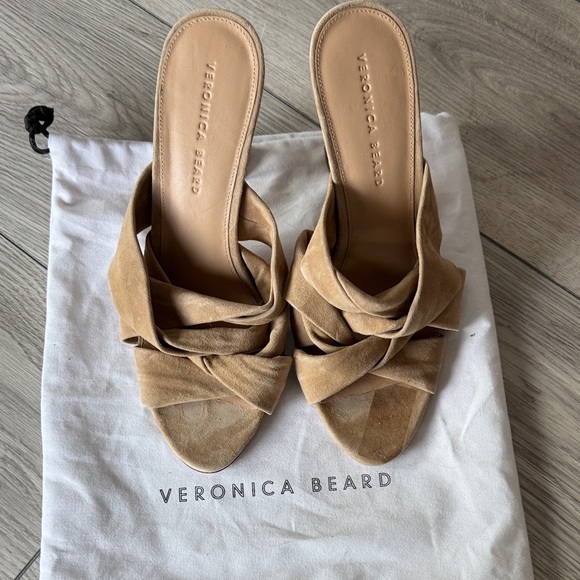 New Veronica Beard Camel Suede Mules - Picture 1 of 3